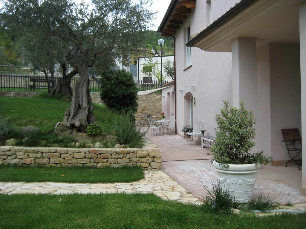 Altrocanto Farindola Buitenkant foto